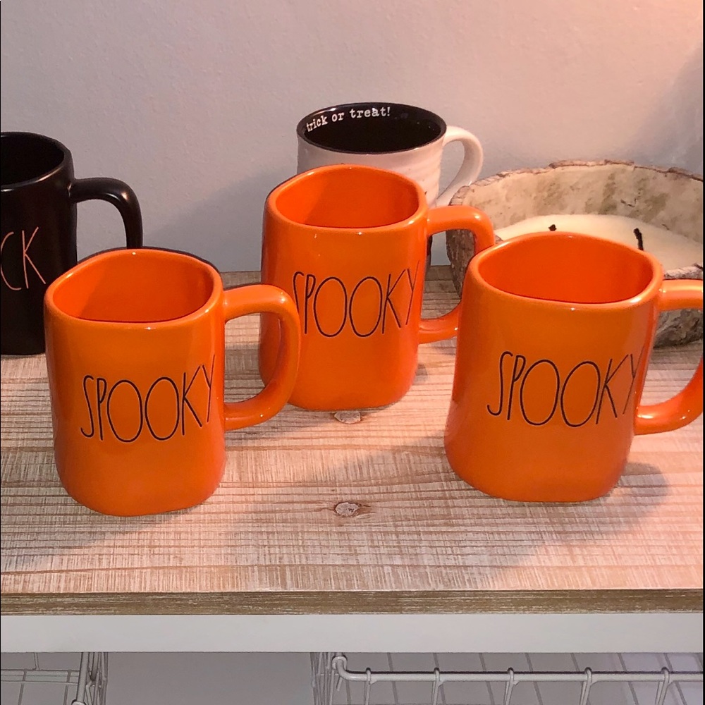 Rae Dunn “Spooky “ mug